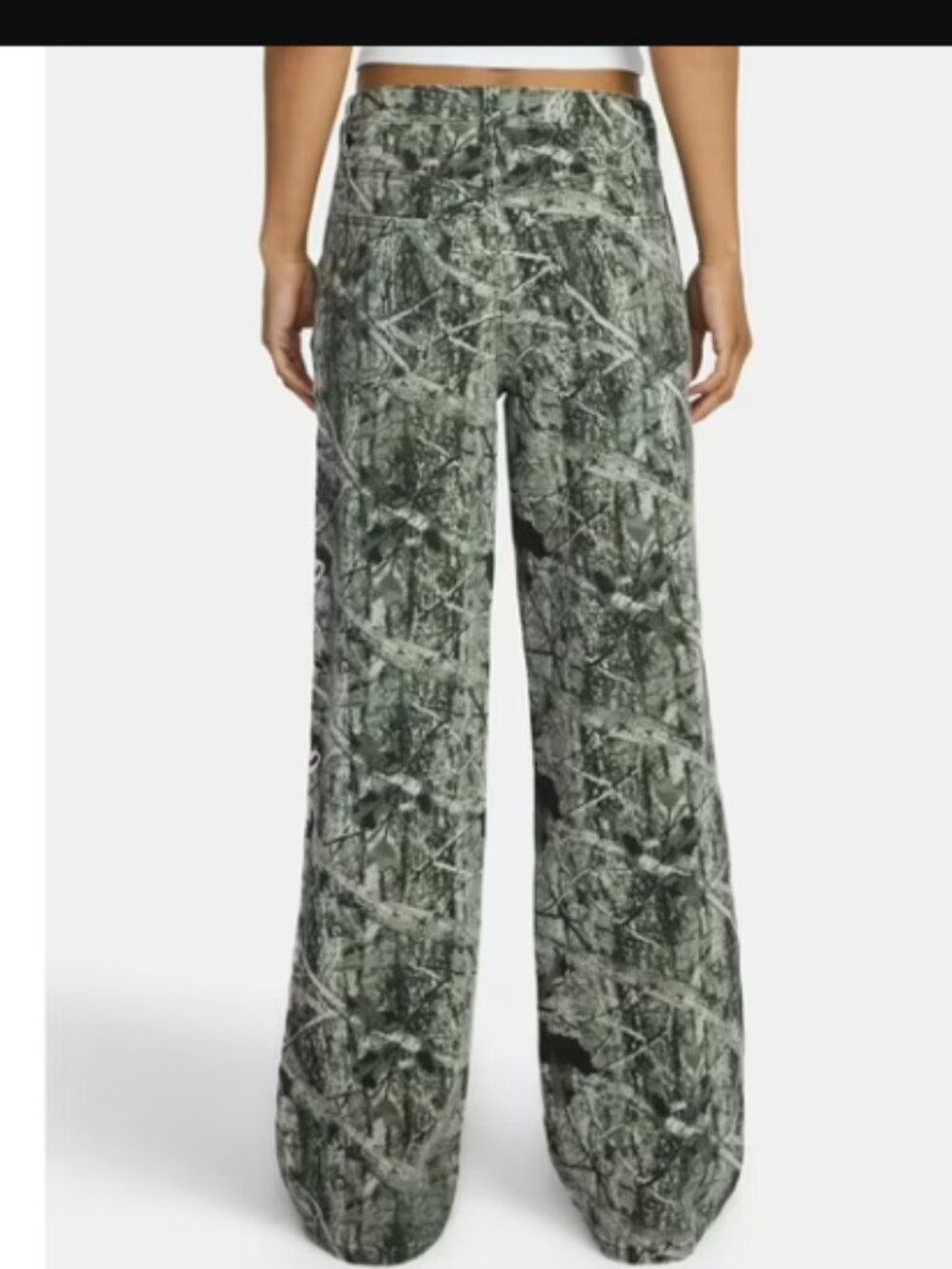 Madden NYC Women’s Ultra 90's Camo Jeans with Bow Embroidery Size 14 NWT - Picture 10 of 10